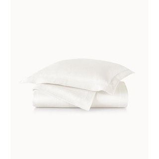 Peacock Alley Montauk Matealssé Coverlet