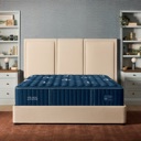 Stearns & Foster Lux Estate | Medium Tight Top II Medium image 1
